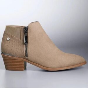 Simply Vera Vera Wang - Tan Block Heel Ankle Boots